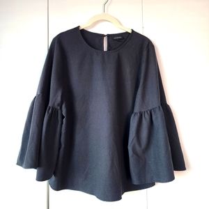 Who What Wear Black Bell Sleeve Top Size M